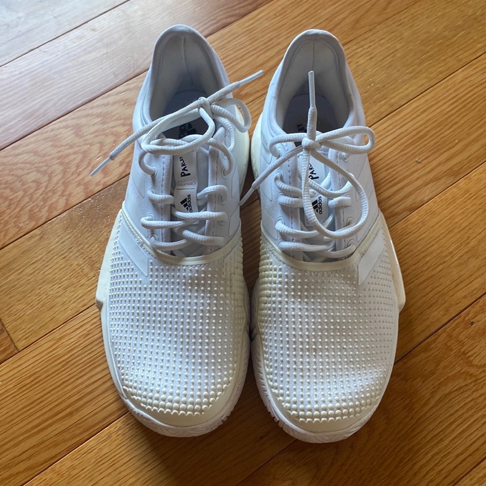 Adidas Tennis Shoes